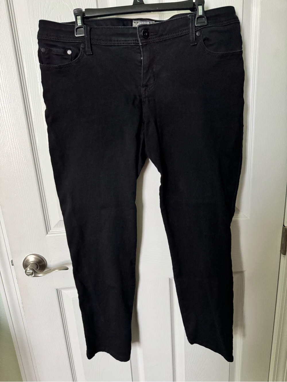 Torrid Black Luxe Skinny Sateen Stretch Jeans